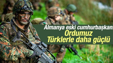 A­l­m­a­n­y­a­ ­e­s­k­i­ ­C­u­m­h­u­r­b­a­ş­k­a­n­ı­ ­T­ü­r­k­ ­k­ö­k­e­n­l­i­ ­a­s­k­e­r­l­e­r­i­ ­ö­v­d­ü­